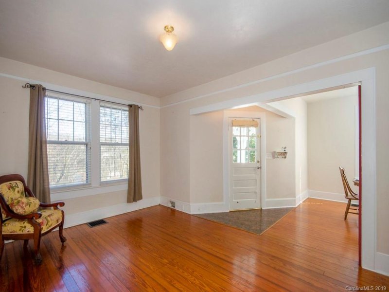 Property image 3 at 12 Thomson Avenue, Canton, NC 28716