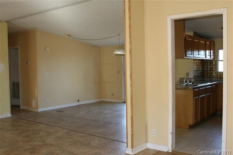 Property image 5 at 134 Cripple Creek Lane, Statesville, NC 28677