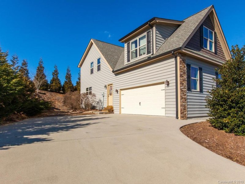 Property image 4 at 166 Tryon View Drive, Flat Rock, NC 28731