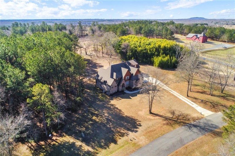 Property image 4 at 664 Bellegray Road, Clover, SC 29710