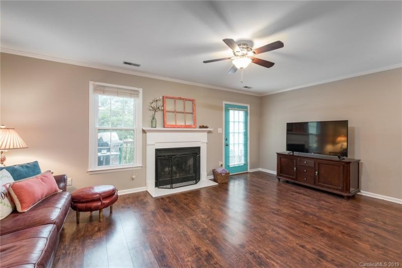 Property image 4 at 10826 Winterbourne Court, Charlotte, NC 28277