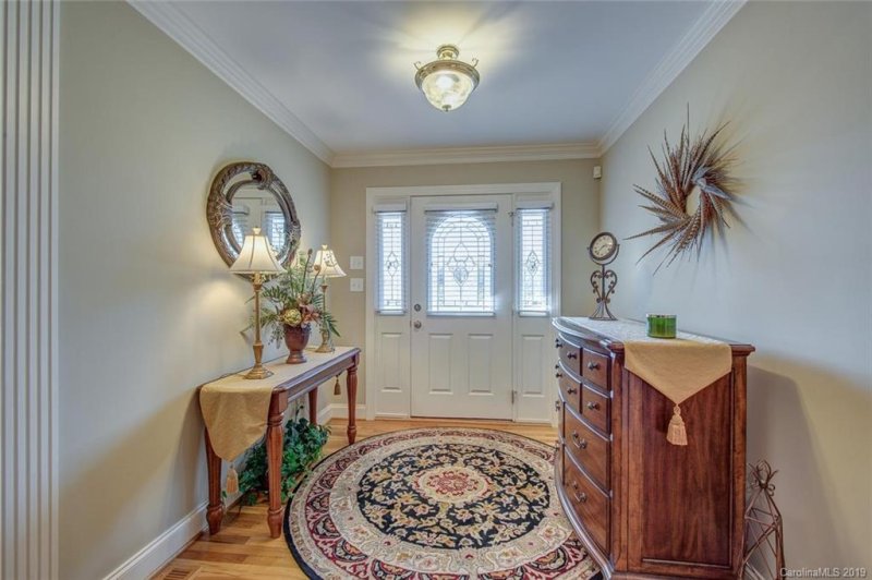 Property image 3 at 1044 Walnut Springs Court, Dallas, NC 28034