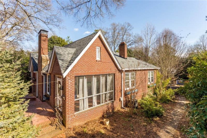 Property image 3 at 1131 S Belvedere Avenue, Gastonia, NC 28054