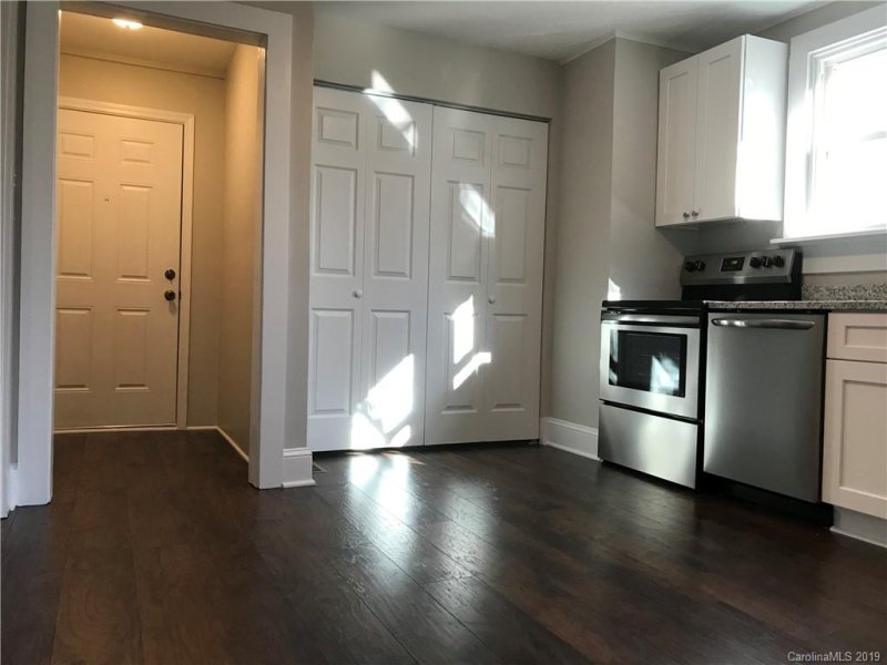 Property image 2 at 2301 S Ridge Avenue, Kannapolis, NC 28083