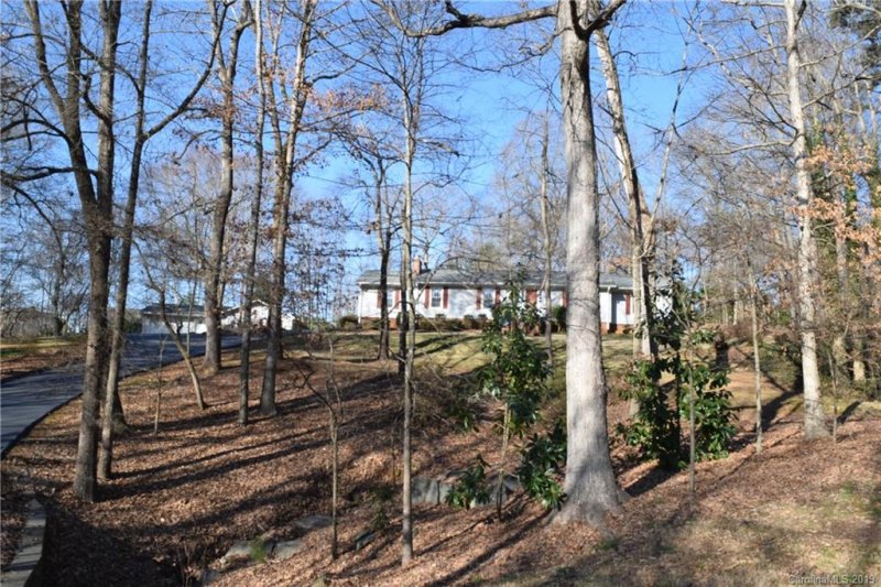 Property image 2 at 3905 Pine Cove Drive, Gastonia, NC 28056