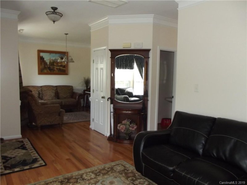 Property image 4 of 5803 Potters Trace Road in Potters Trace, Monroe, NC 28110