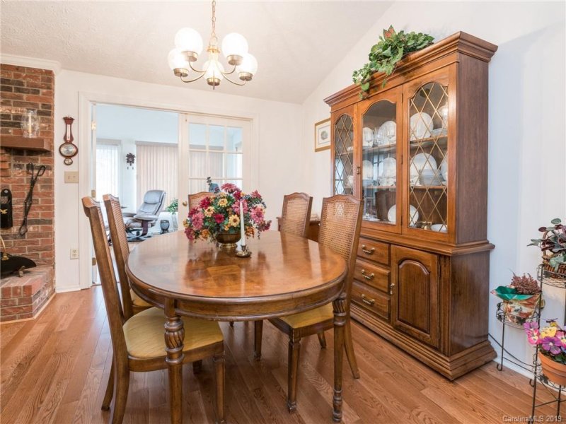 Property image 2 at 301 Parklake Court, Pineville, NC 28134