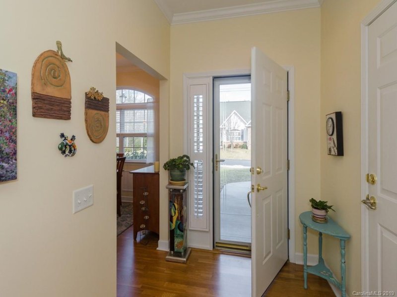 Property image 3 at 106 Victoria Park Drive, Hendersonville, NC 28792