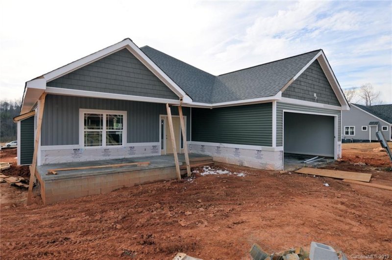 Property image 2 at 614 Downing Way, Landrum, SC 29356