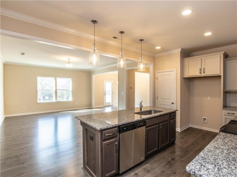 Property image 4 at 415 Tayberry Lane, Fort Mill, SC 29715