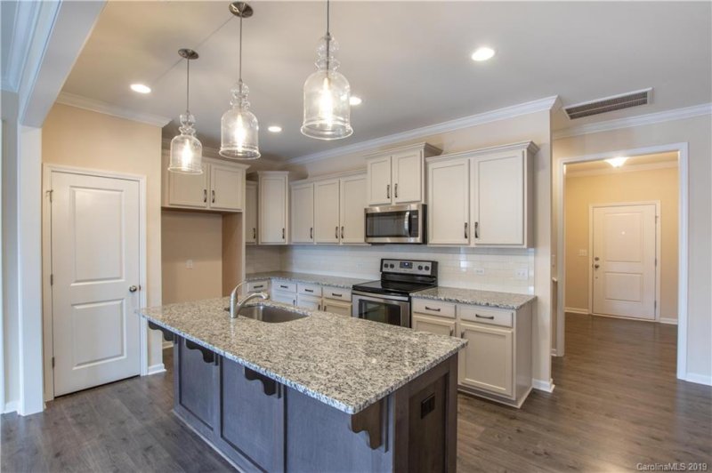 Property image 5 at 415 Tayberry Lane, Fort Mill, SC 29715
