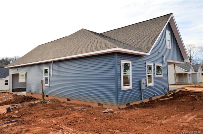 Property image 3 at 243 Page Creek Boulevard, Landrum, SC 29356