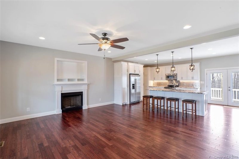 Property image 4 at 7798 Pinecone Lane, Hickory, NC 28602