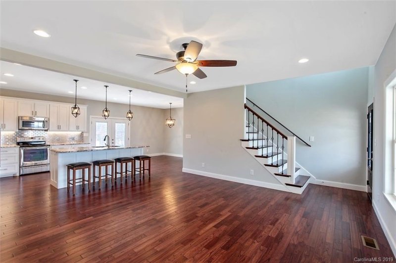 Property image 5 at 7798 Pinecone Lane, Hickory, NC 28602