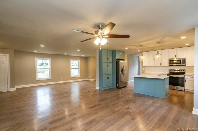 Property image 5 at 13425 Four Oaks Lane, Matthews, NC 28105