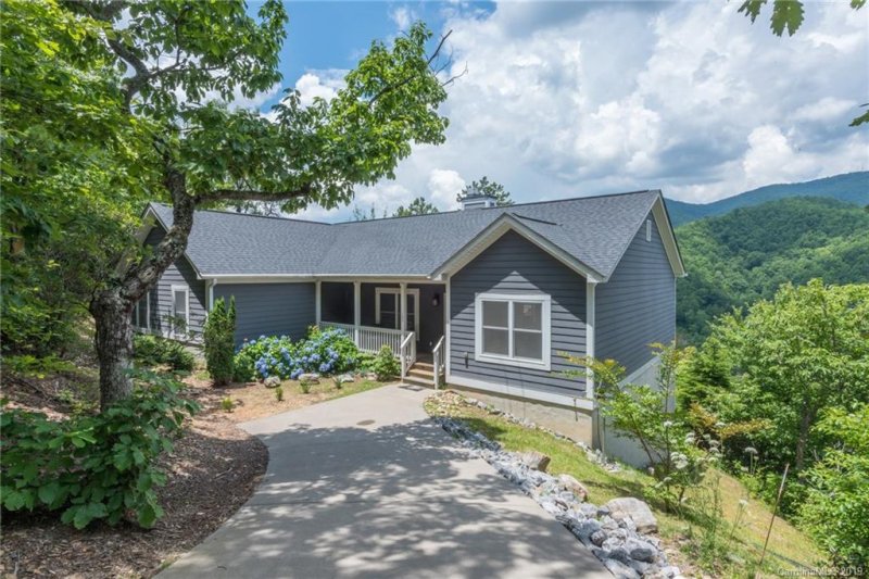 Property image 2 at 105 Davey Crockett Road, Fairview, NC 28730