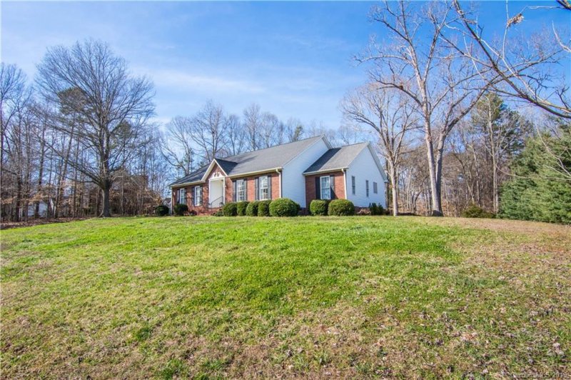 Property image 4 at 705 Rocky Ridge Court, York, SC 29745