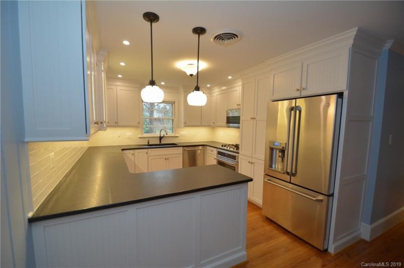 Property image 2 at 616 Berkshire Drive, Statesville, NC 28677