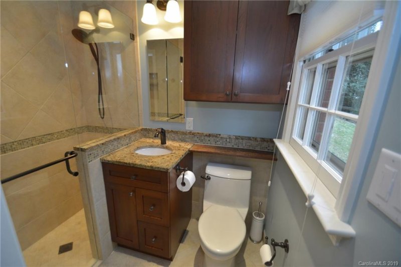 Property image 5 at 616 Berkshire Drive, Statesville, NC 28677