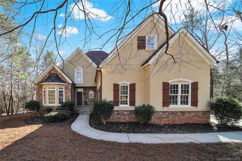 Property image 2 at 1426 Doe Ridge Lane, Fort Mill, SC 29715
