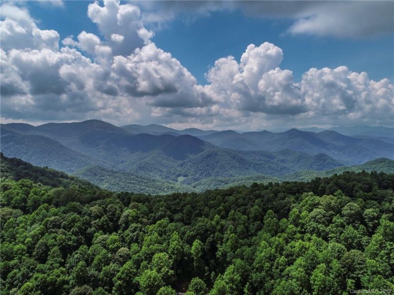 Property image 2 at 668 Greenslade Drive, Sylva, NC 28779