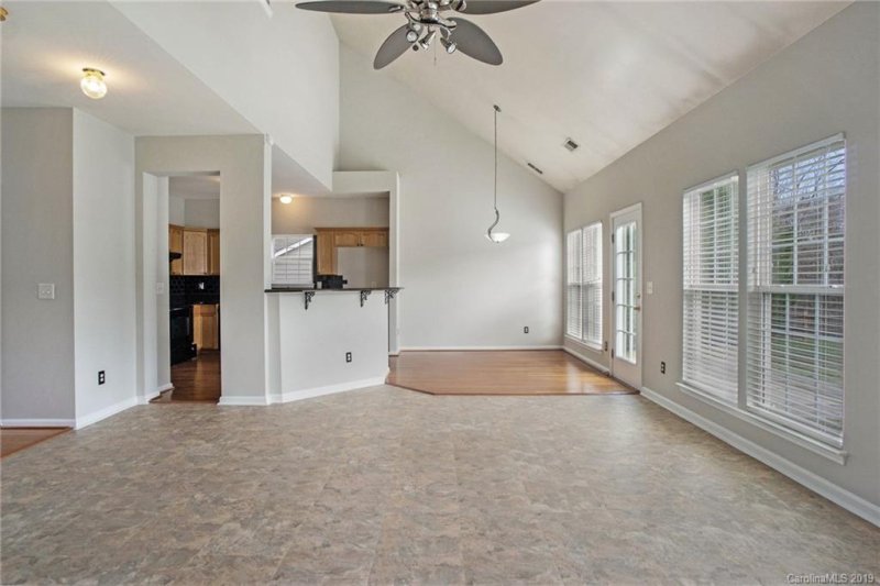 Property image 3 at 1836 Danny Court, Matthews, NC 28105