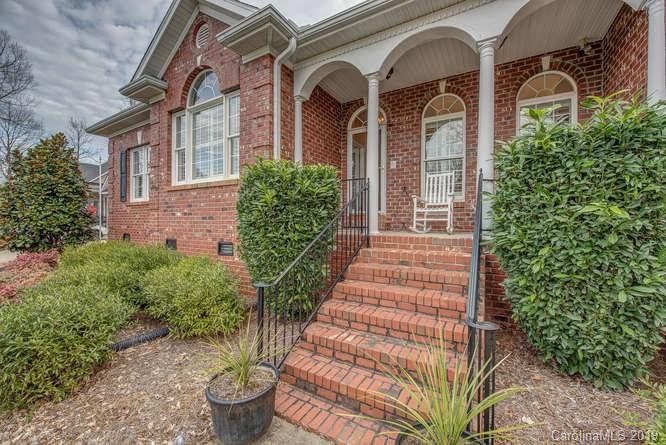 Property image 2 at 1015 Marguerite Drive, Lowell, NC 28098