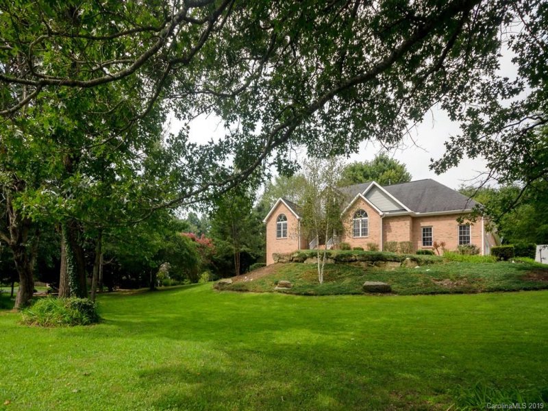 235 Sugar Hollow Road