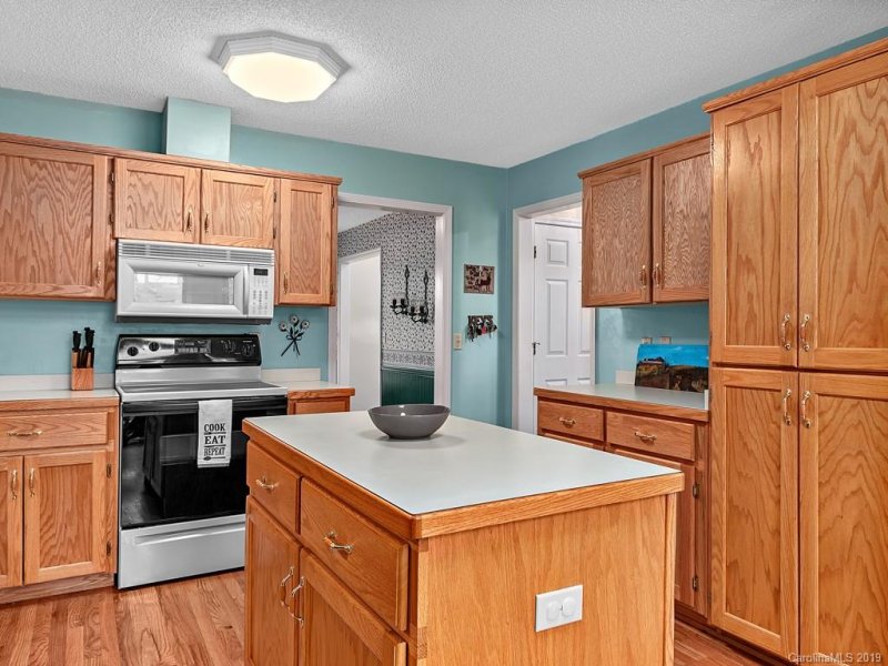 Property image 3 at 360 Lenwood Drive, Waynesville, NC 28785