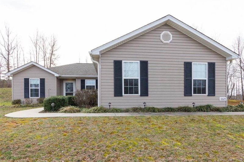 6624 Maple Knob Court