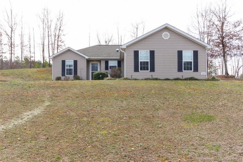 Property image 2 at 6624 Maple Knob Court, Denver, NC 28037