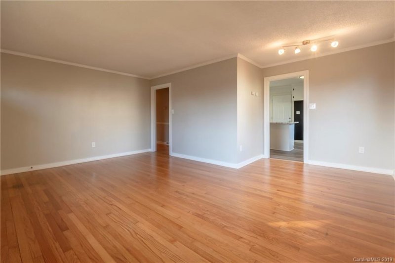 Property image 3 at 147 Cynthia Street, Statesville, NC 28677