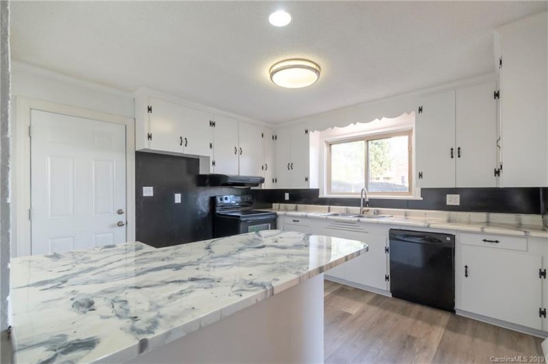 Property image 5 at 147 Cynthia Street, Statesville, NC 28677