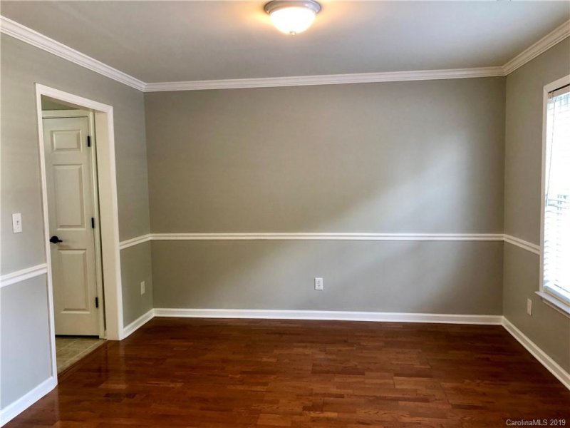 Property image 3 at 7549 Pilot Cove Court, Denver, NC 28037