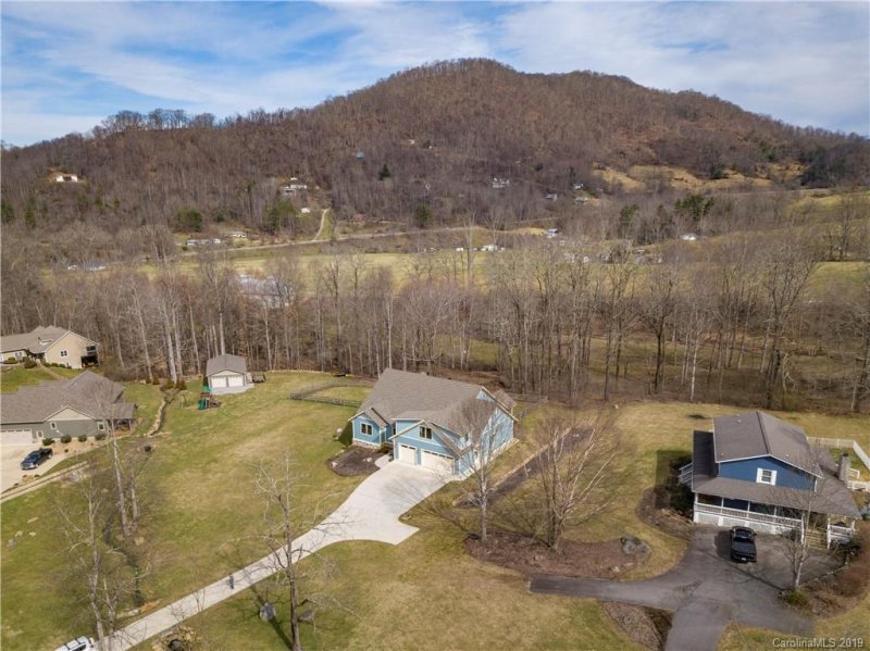 Property image 5 at 525 Stepping Stone Lane, Waynesville, NC 28786