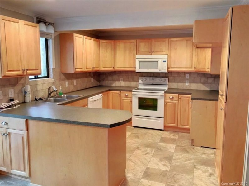 Property image 2 at 126 Rustic Way Lane, Mooresville, NC 28117