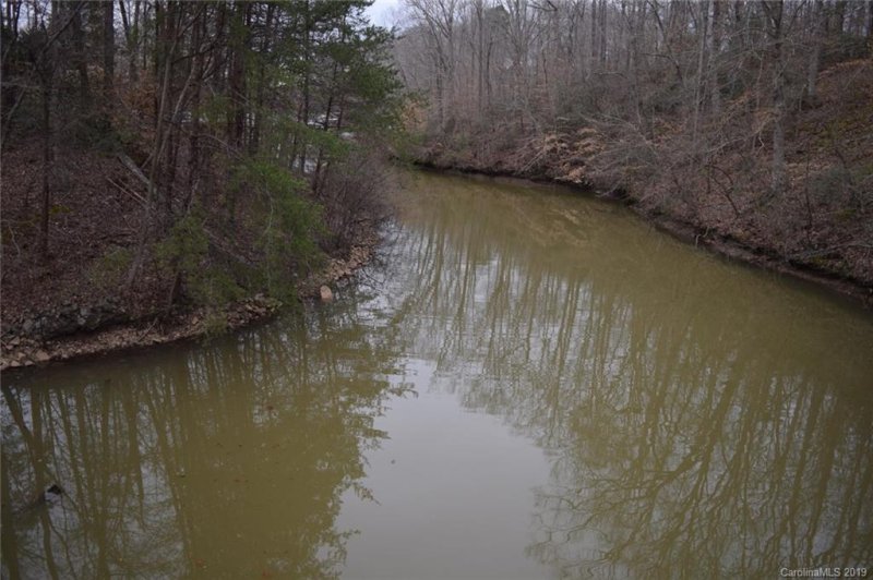 Property image 4 at 8387 Marina Lane, Catawba, NC 28609