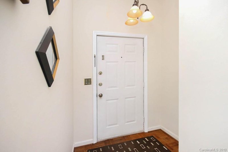 Property image 3 at 530 Windswept Drive, Asheville, NC 28801