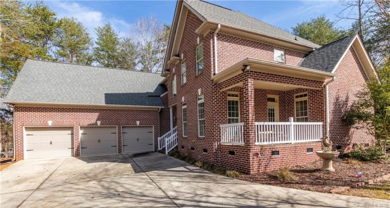 Property image 3 at 860 Savile Lane, Fort Mill, SC 29715