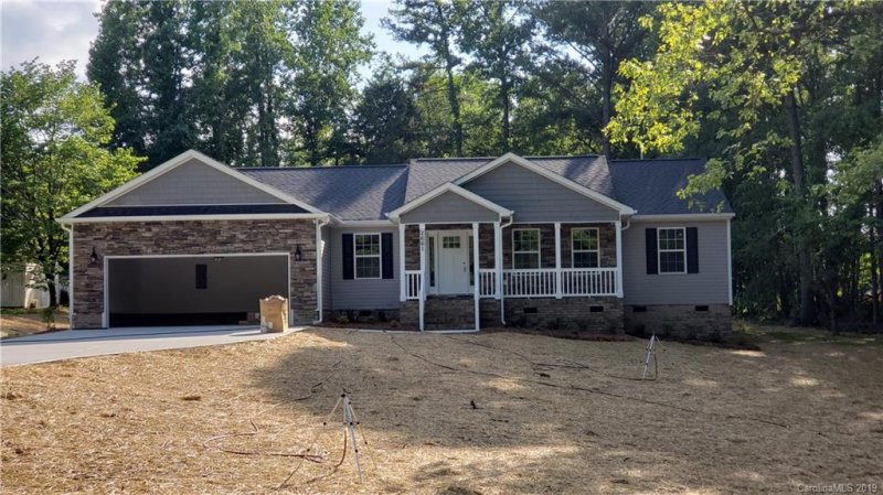 2661 Lazy Oak Drive