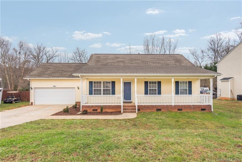 Property image 2 at 332 Lone Tree Lane, Clover, SC 29710