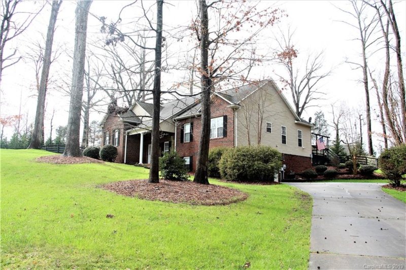 Property image 2 at 1410 Glenfield Drive, Salisbury, NC 28147