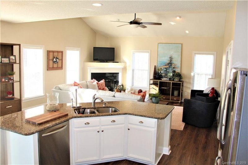 Property image 5 at 1410 Glenfield Drive, Salisbury, NC 28147