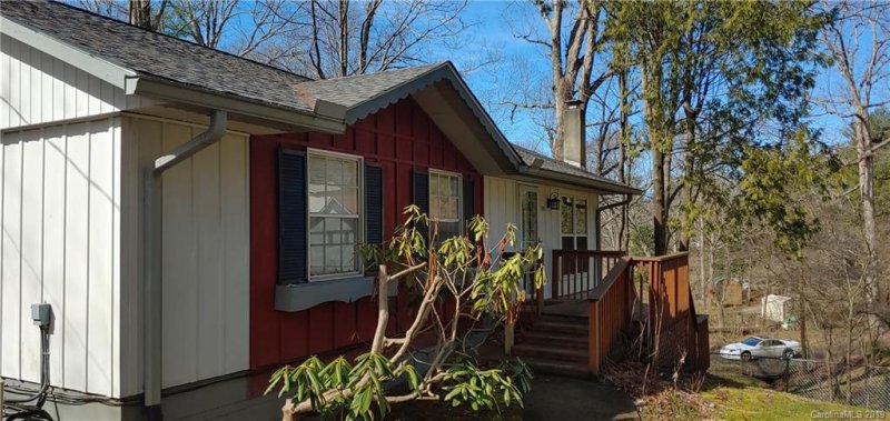 Property image 2 at 105 Happy Lane, Swannanoa, NC 28778