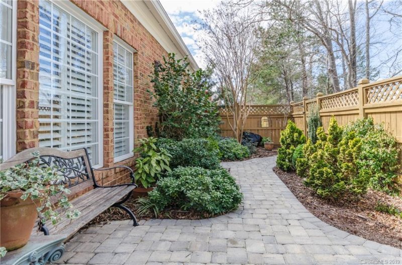 Property image 2 at 821 Treverton Drive, Matthews, NC 28105