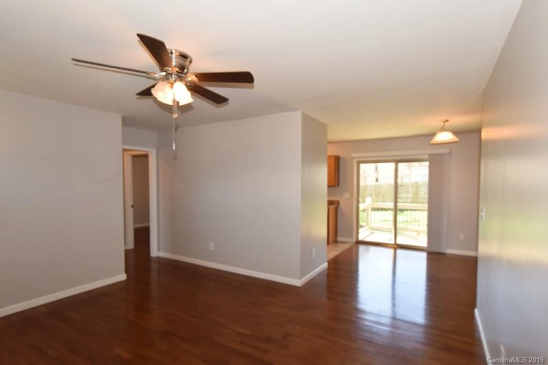 Property image 4 at 304 N Lincoln Street, High Shoals, NC 28077