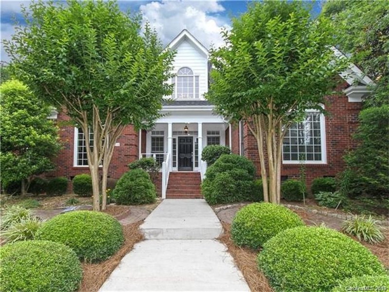 Property image 3 at 824 Savile Lane, Fort Mill, SC 29715