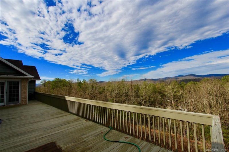 Property image 5 at 313 Masters View Drive, Etowah, NC 28729