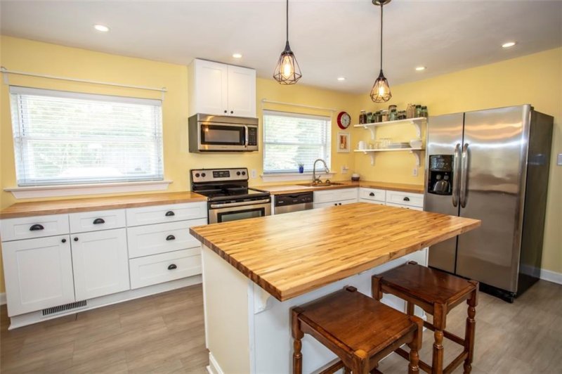 Property image 4 at 126 31st Avenue, Hickory, NC 28601