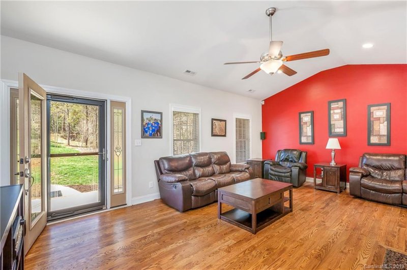 Property image 4 at 5112 Stockbridge Drive, Mount Holly, NC 28120